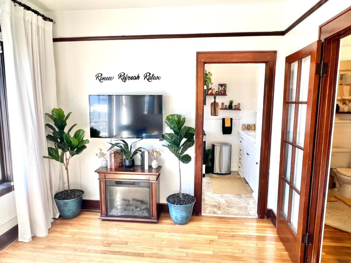 Private Cozy Studio, Peek A Boo Ocean View For 2 Long Beach Exterior photo